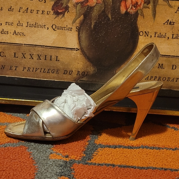 Louis Vuitton Slingback Round-Toe Sandal Pump Heels - Picture 6 of 10